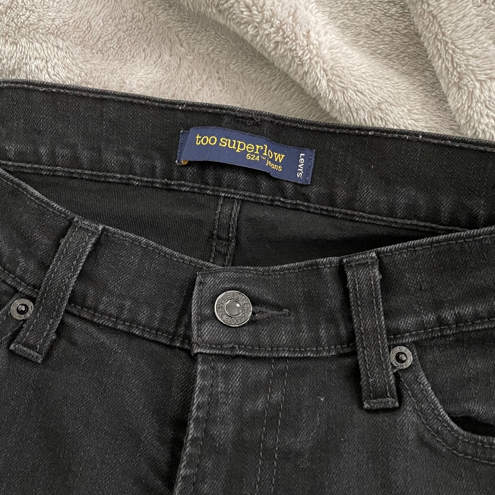 Levis 524 Too Super Low Jeans Size 11M